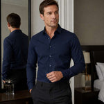 color:navy